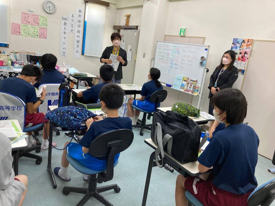 中学生の皆さんがキャンパス見学に来てくれました!