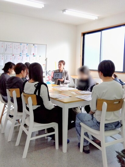 将来を考えるきっかけに。専門学校による進路ガイダンス