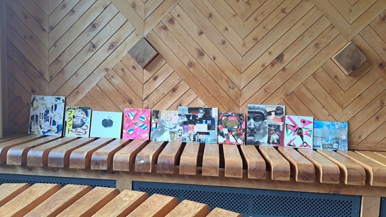 特別活動~コラージュ制作